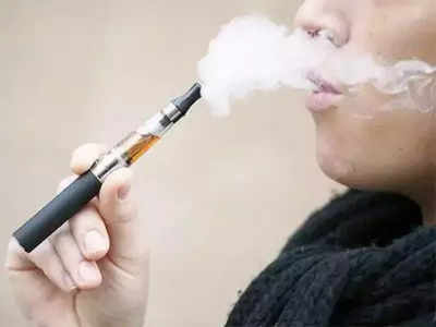 e -cigarettes : விறைப்புத்திறன் குறைபாட்டை உண்டாக்கும் இ- சிகரெட்! ஆண்கள் அறிவது அவசியம்!