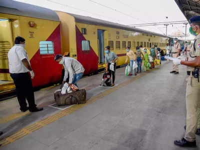 Indian Railway News: 31 ट्रेनों में 10 दिसंबर से लगने लगेंगे सेकंड क्लास के डिब्बे, अनरिजर्व्ड टिकटों पर भी हो सकेगा सफर