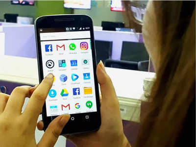 Smartphone storage : या भन्नाट टिप्स फॉलो केल्यास स्मार्टफोनमध्ये कमी स्पेसची समस्या येणारच नाही