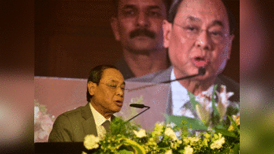 Ranjan Gogoi News: पीएम मोदी के साथ सेल्फी लेने वाले अब एक्टिविस्ट जज बन गए हैं- पूर्व सीजेआई रंजन गोगोई