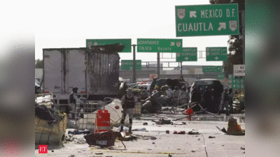 दक्षिणी मेक्सिको में भीषण ट्रक हादसा, 53 शरणार्थियों की मौत, 54 घायल