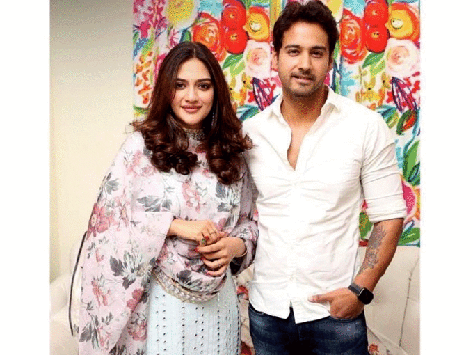 nusrat jahan and yash dasgupta