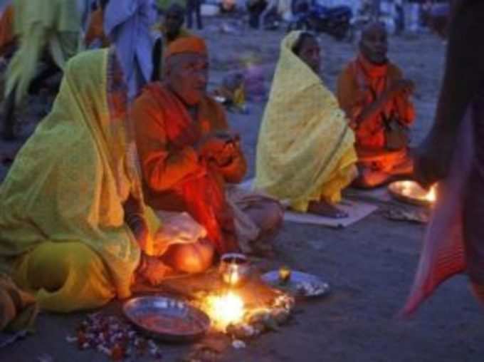 एक धर्म के अलग-अलग शैली में मंदिर