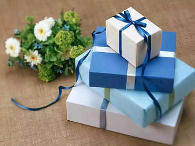 Tax Rules on Gifts: शादी में मिले हैं ढेर सारे गिफ्ट, खुश होने से पहले जान लें टैक्स के दायरे में आएंगे या नहीं