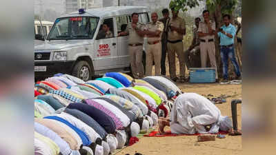 Gurugram Namaz Controversy: नमाज मामले में सुप्रीम कोर्ट जाने की तैयारी, DCP से मिला मुस्लिम प्रतिनिधिमंडल