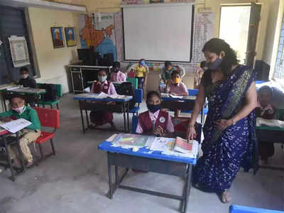 School Reopen News: दुनिया की दूसरी सबसे लंबी स्‍कूल बंदी दिल्‍ली में, अब टूटने लगा है पैरंट्स का सब्र