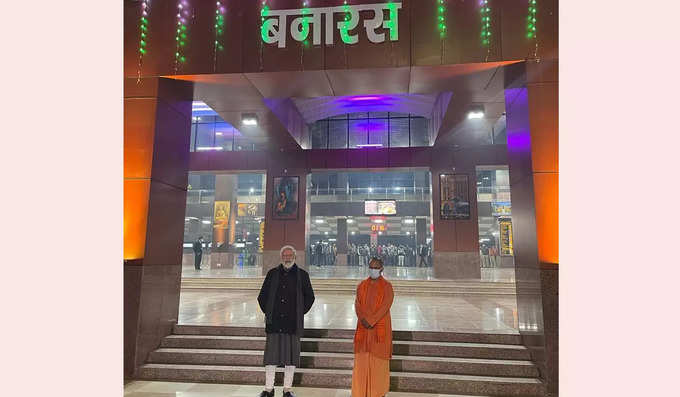 pm modi visit varanasi railway station