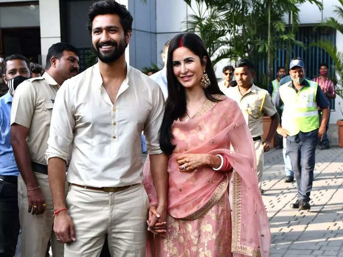 katrina kaif and vicky kaushal back to mumbai