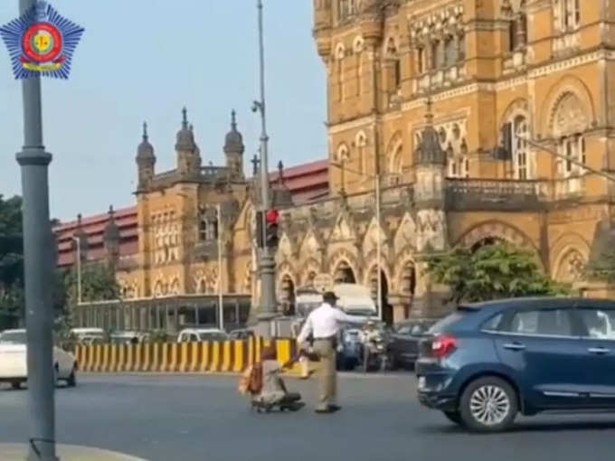 Mumbai Police 1