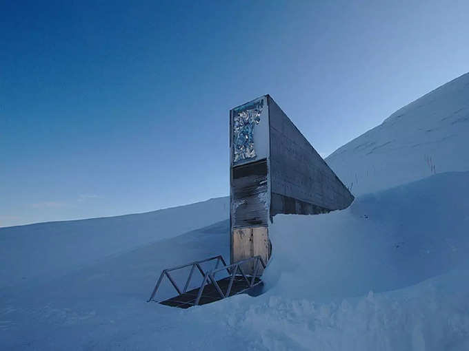 स्वालबार्ड ग्लोबल सीड वॉल्ट, नॉर्वे - Svalbard Global Seed Vault, Norway in Hindi