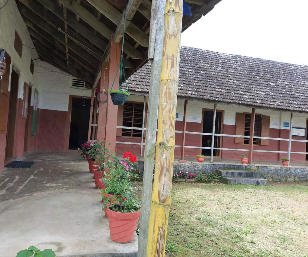 Idukki St Josephs School Pandippara