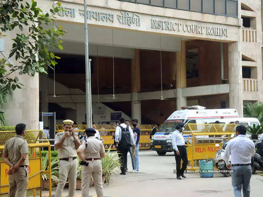 દિલ્હી રોહિણી કોર્ટ બ્લાસ્ટ કેસઃ પાડોશીની હત્યા માટે DRDOના વૈજ્ઞાનિકે કર્યો હતો ધડાકો 