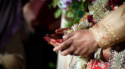 News Marriage Law : लड़कियों के वोट देने की उम्र 18 तो शादी की 21 क्यों?, वामपंथी संगठन AIPWA की केंद्र से कानून वापस लेने की मांग