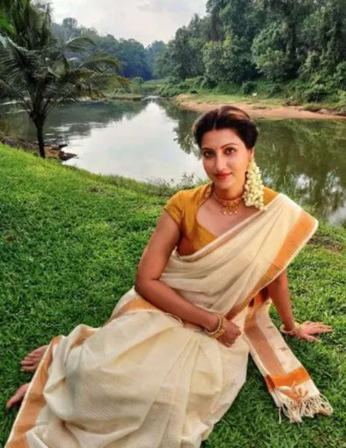 9 കീമോതെറാപ്പിക്ക് വിധേയയായി