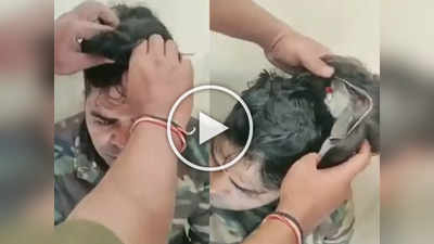 Video: डोक्यावर विग आणि कानात एअरफोन्स; कॉपी करण्यासाठी विद्यार्थ्याचा अजब जुगाड