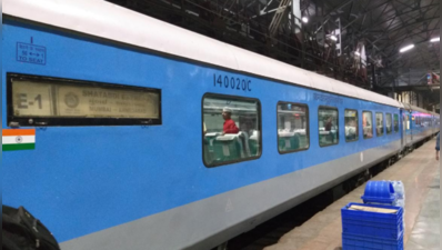 મુંબઈ-અમદાવાદ વચ્ચે દોડતી શતાબ્દી એક્સપ્રેસ ટ્રેન હવે ગાંધીનગર સુધી જશે