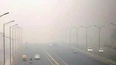 दिल्ली में बारिश का नहीं दिखा असर, गंभीर स्तर पर प्रदूषण, जानें आगे कैसा रहेगा मौसम