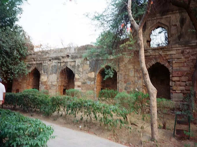 दिल्ली की बिजय मंडल किला - Bijay Mandal Fort in Delhi in Hindi