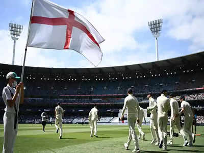 एशेज में कोरोना ब्लास्ट, मैच रेफरी डेविड बून पॉजिटिव, इंग्लैंड के कोच सिल्वरहुड भी चौथे टेस्ट से बाहर