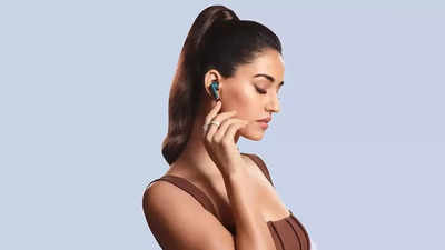 6999 रुपये किमतीचे हे Earbuds आता मिळतील केवळ 1299 रुपयांत, करा भरपूर बचत