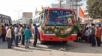 ಕೊರೊನಾ ಆತಂಕ ಮೂಡಿಸಿದ ಓಂ ಶಕ್ತಿ ಪ್ರವಾಸ..! ತಮಿಳುನಾಡಿನಿಂದ ಬಂದ ಭಕ್ತರ ತಪಾಸಣೆ..