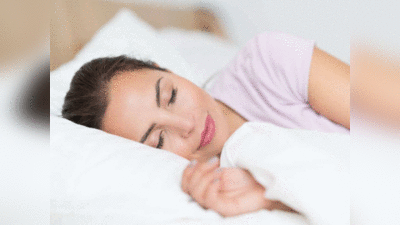 Skin Care Benefits Of Sleeping: सोकर बढ़ाएं अपनी खूबसूरती, रात को ना खाएं ये चीजें