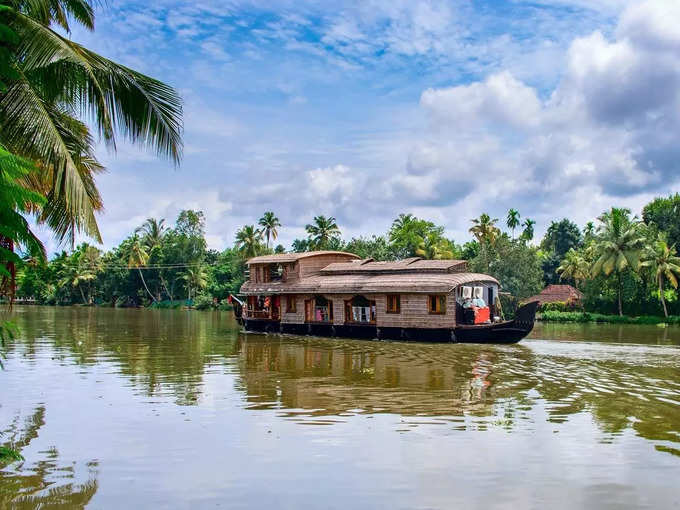 ​ടൂറിസം മേഖല ഉണർന്നില്ല