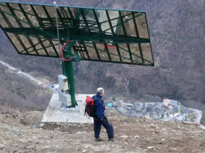 इनकी बदौलत मिला गांव को सूरज