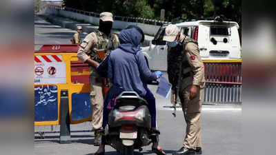 Delhi Weekend Curfew : क्या नोएडा से दिल्ली जा सकता हूं? 55 घंटे के वीकेंड कर्फ्यू पर हर सवाल का जवाब, सीधे पुलिस से