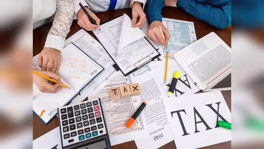 Tax Saving Tips: कंपनियों ने जारी किया इन्वेस्टमेंट डिक्लेरेशन फॉर्म, यहां समझिए कितने तरीकों से आप बचा सकते हैं टैक्स!
