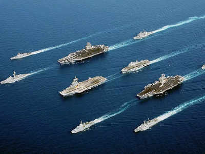 United States Seventh Fleet: जापान में अपने ही किले में क्यों कैद हुई अमेरिकी सेना? आपात स्थिति में ही निकलने के आदेश