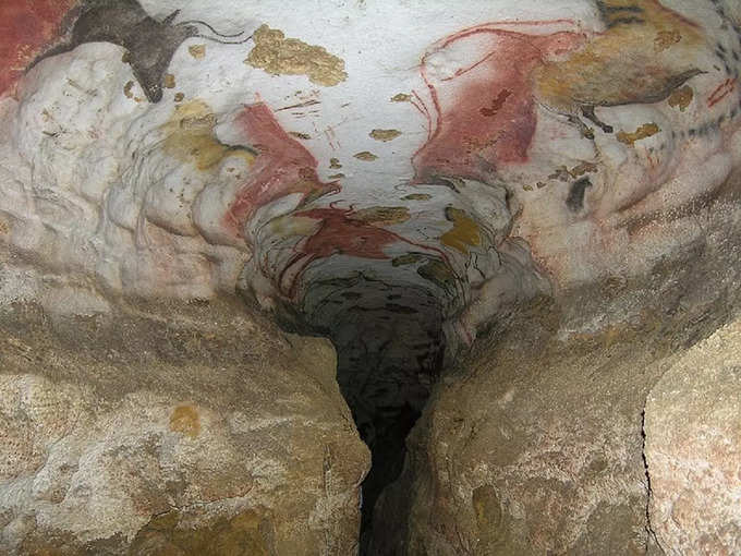 लास्कॉक्स गुफा - Lascaux Cave