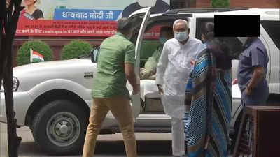 Bihar Mlc Election : उपेंद्र कुशवाहा के बयानों पर नोटिस नहीं लेती बीजेपी, एमएलसी चुनाव में सीट बंटवारे पर NDA में घमासान