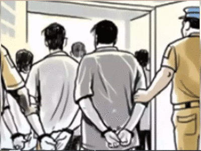 Wife swapping case: थ्रीसम्स और अननैचुरल सेक्स के लिए करते थे वाइफ स्वैपिंग, केरल में सोशल मीडिया पर चल रहे थे ग्रुप्स, 7 गिरफ्तार