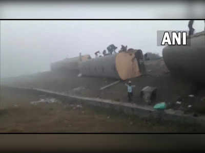 guwahati-bikaner express derailed मोठी बातमी: पश्चिम बंगालमध्ये भीषण रेल्वे अपघात; ३ ठार, २० जण जखमी
