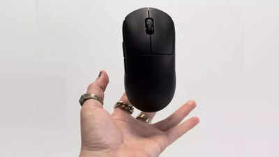 நேர்த்தியான வடிவமைப்புடன் பயன்படுத்த ஈஸியான Wireless Mouse.