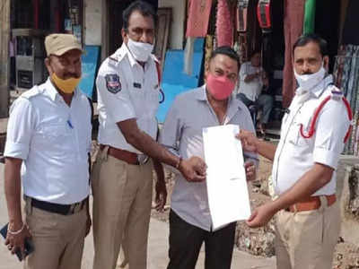 TS E Challan : వామ్మో.. బైక్‌పై అన్ని చలాన్లా.. ట్రాఫిక్ పోలీసులు ఏం చేశారంటే..?