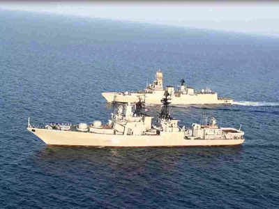 भारत-रूस नेवी ने की जॉइंट एक्सरसाइज, समुंदर में खलबली मचाता स्वदेशी मिसाइल विध्वंसक