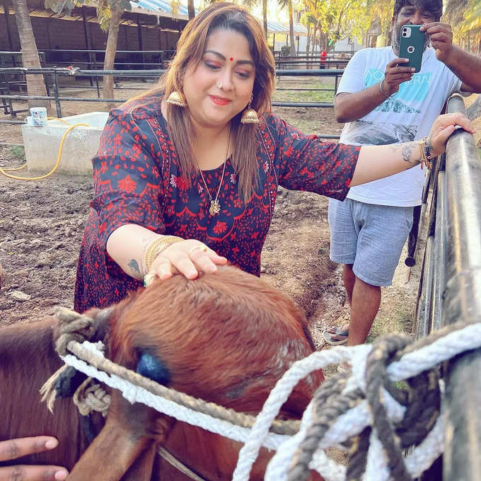 ಅಮ್ಮನ ಮನೆ ಫಾರ್ಮ್‌ಹೌಸ್‌ನಲ್ಲಿ ರಕ್ಷಿತಾ ಪ್ರೇಮ್‌