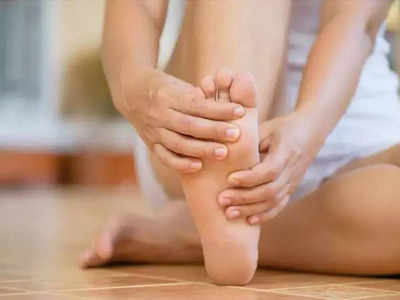 Foot Massage : കുളിക്കും മുമ്പ് പാദത്തിനടിയില്‍ എണ്ണ കൊണ്ട് മസാജ് ചെയ്‌താൽ ഇരട്ടി ഗുണം