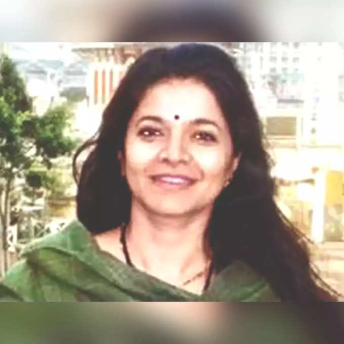 Nitish Bharadwaj wife