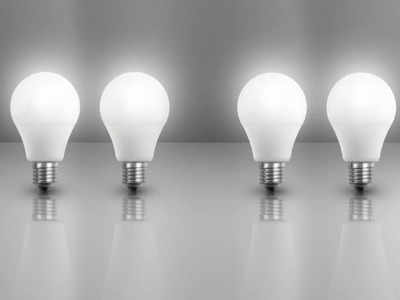 LED Light Bulb: बेहद कम दाम में मिल रहे हैं कॉम्बो पैक वाले बल्ब, बिजली की भी करते हैं बचत