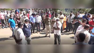 ಕೊಡಗಿನ ನವೋದಯ ವಿದ್ಯಾಲಯ ಕೋವಿಡ್ ಕೇರ್ ಸೆಂಟರ್ ಆಗೋದು ಬೇಡ: ಜಿಲ್ಲಾಡಳಿತಕ್ಕೆ ಪೋಷಕರ ಆಗ್ರಹ