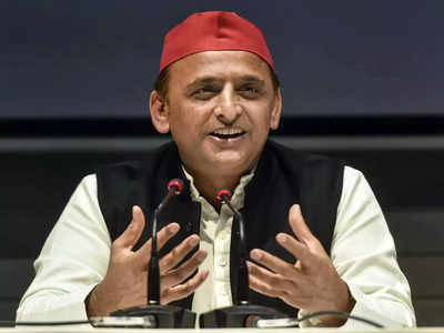 Akhilesh Yadav: IT सेक्टर में 22 लाख रोजगार देने का दावा, अखिलेश ने कांग्रेस उम्मीदवार को कराया SP में शामिल