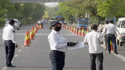 Pollution in Delhi: एक साल में 63 लाख PUC जारी, 30 हजार से ज्यादा चालान कटे