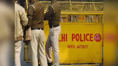 Delhi IPS Transfer List : दिल्ली पुलिस के 9 सीनियर अफसरों के तबादले, चिन्मय बिश्वाल का ट्रांसफर वेस्टर्न रेंज में