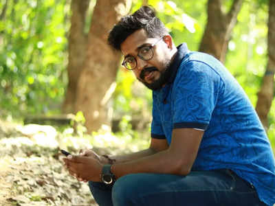 യുവതിയെ ബലാത്സം​ഗം ചെയ്തിട്ടില്ല; കോടതിയിൽ ശ്രീകാന്ത് വെട്ടിയാറിന്റെ വാദം