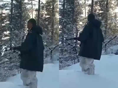 भारी बर्फ के बीच ड्यूटी करते इस BSF के जवान का वीडियो आपकी सर्दी दूर भगा देगा!