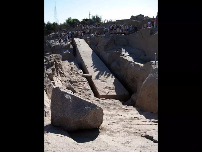 పూర్తి చెయ్యని స్థూపం, ఈజిప్ట్ (The Unfinished Obelisk, Egypt)