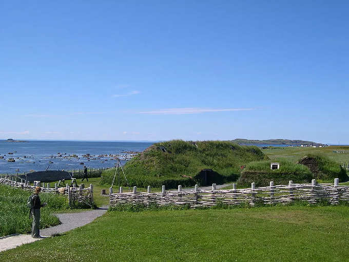 లాన్స్ ఆక్స్ పచ్చికబయళ్లు, కెనడా (LAnse aux Meadows, Canada)